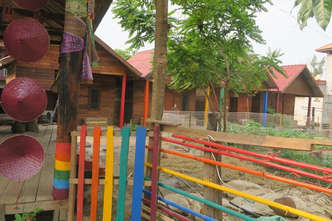 Samaki Guesthouse - Tad Lo Ban Donkhagnoung Exterior foto