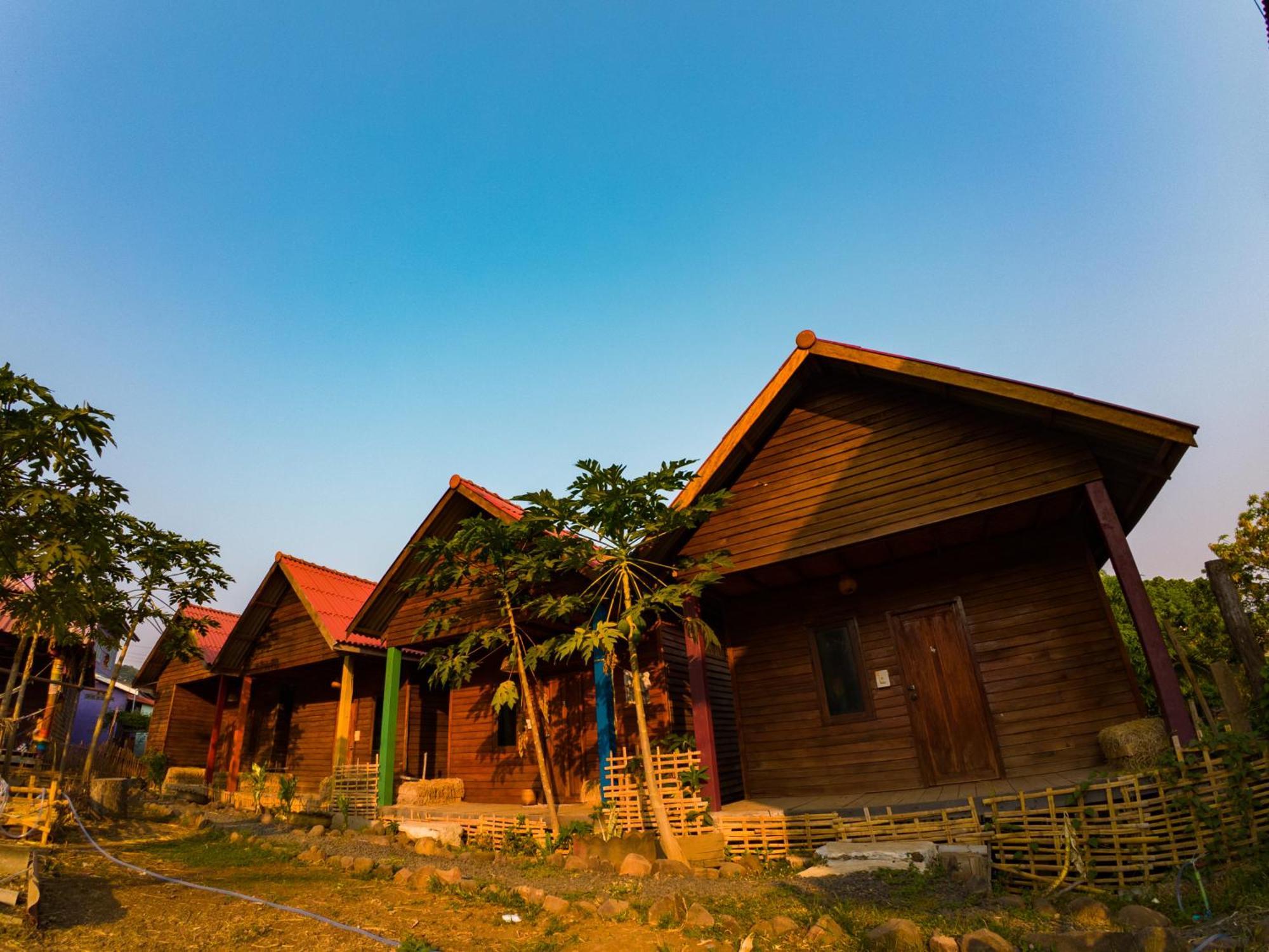 Samaki Guesthouse - Tad Lo Ban Donkhagnoung Exterior foto
